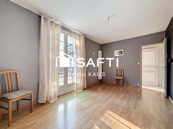 Maison 5 chambres, piscine, parc paysager à Fontenay le Comte