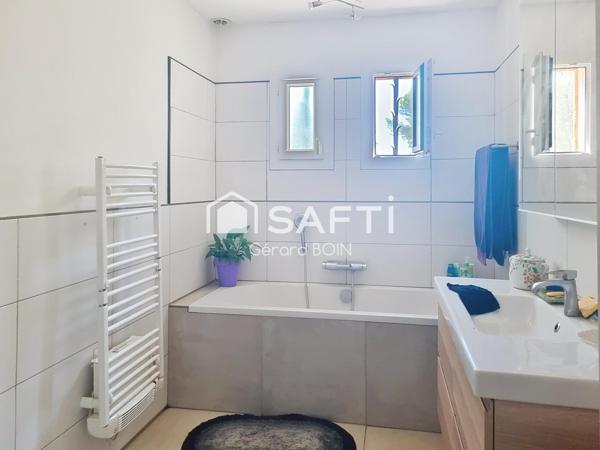 Villa individuelle avec Studio indépendant