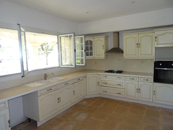 Maison à vendre 8 pièces ROULLET SAINT ESTEPHE (16)