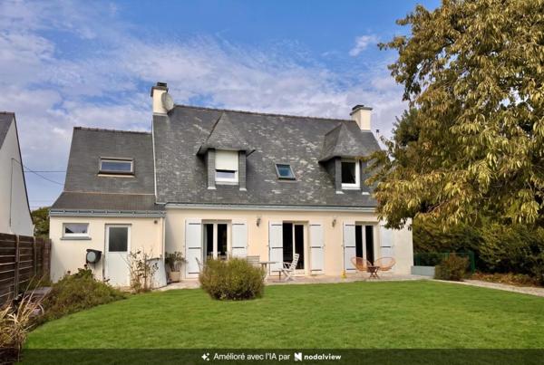 Arradon - Une maison familiale, un grand jardin et le plaisir du calme