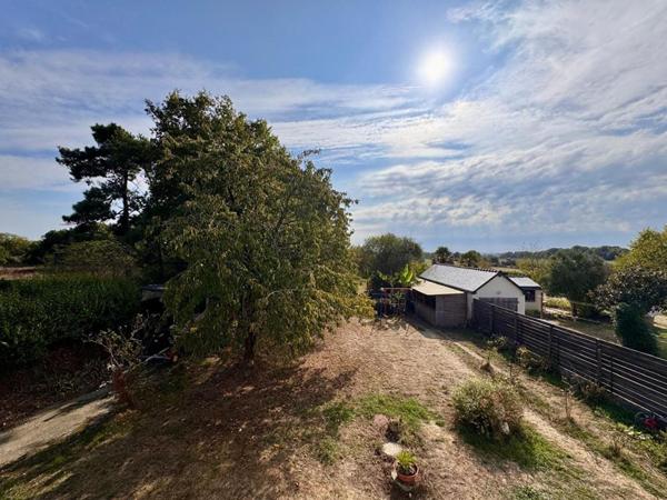 Arradon - Une maison familiale, un grand jardin et le plaisir du calme