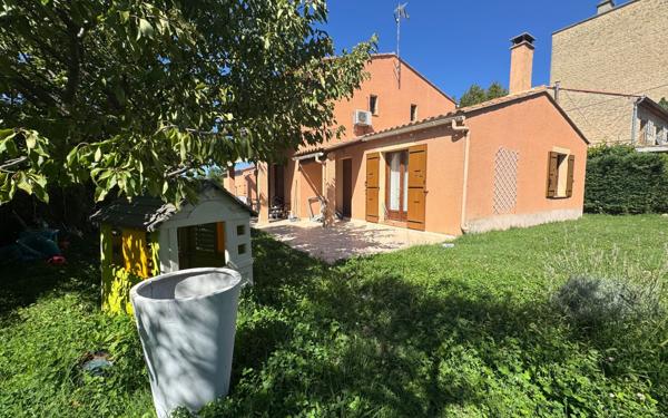 Maison à vendre    4 pièces •  Carpentras