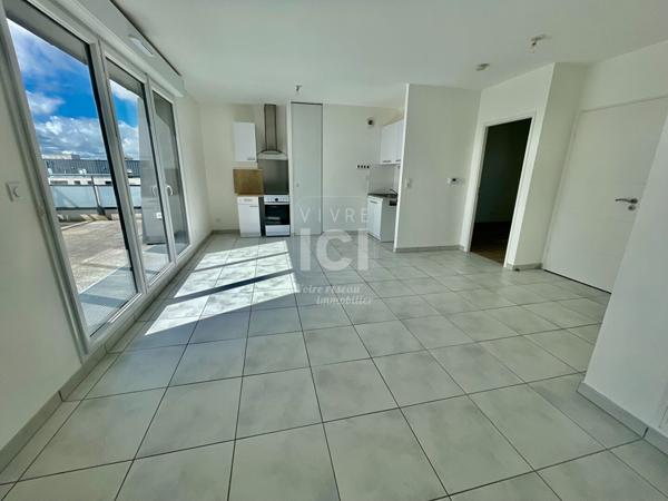 APPARTEMENT - T3 - DERNIER ETAGE - 57M²