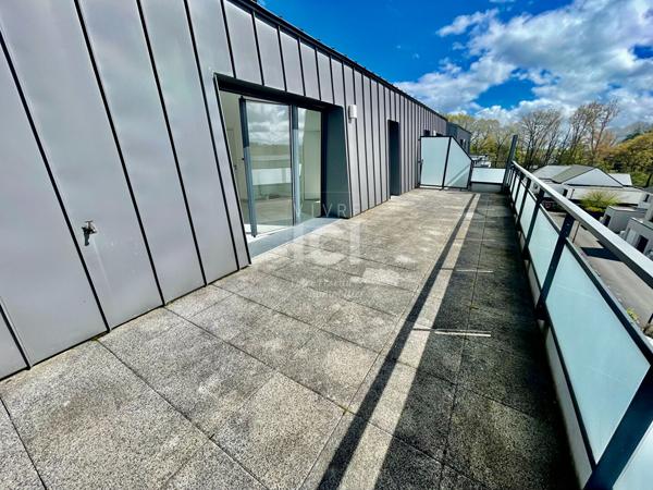APPARTEMENT - T3 - DERNIER ETAGE - 57M²