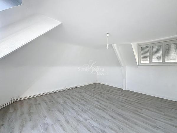 MAISON RENOVÉE 3 CHAMBRES COUR GARAGE