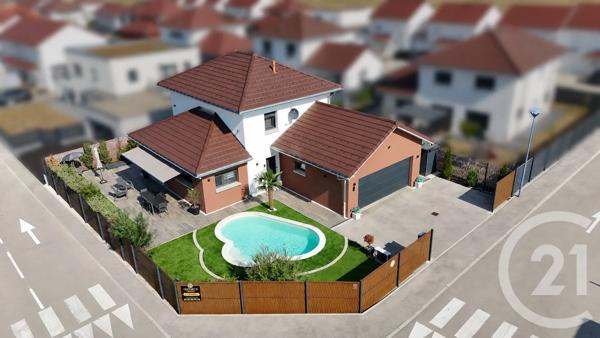 Maison à vendre  4 pièces - 120 m 2   HOUTAUD  - 25