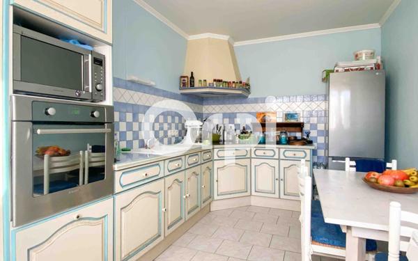 Maison à vendre    3 pièces •  Saint-Martin-de-la-Place