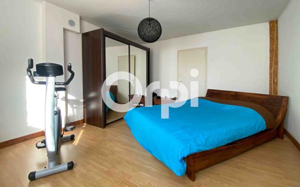 Maison à vendre    3 pièces •  Saint-Martin-de-la-Place