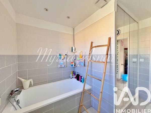 Maison à vendre 6 pièces 125 m² Savigny-sur-Orge