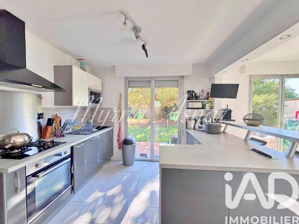 Maison à vendre 6 pièces 125 m² Savigny-sur-Orge