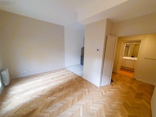 Appartement à vendre à Boulogne-Billancourt dans les Hauts-de-Seine (92100), ref : 143