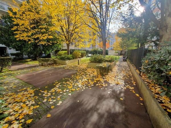 Appartement à vendre à Boulogne-Billancourt dans les Hauts-de-Seine (92100), ref : 143