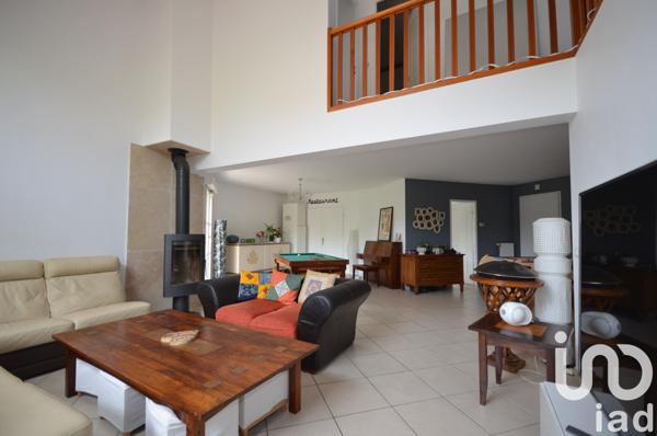 Maison à vendre 5 pièces 182 m² Longjumeau