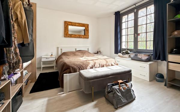 Maison à vendre    4 pièces • 156 m2 Douzillac