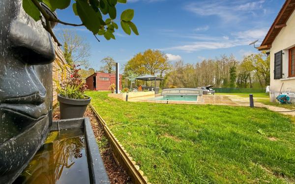 Maison à vendre    4 pièces • 156 m2 Douzillac