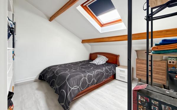 Maison à vendre    4 pièces • 156 m2 Douzillac