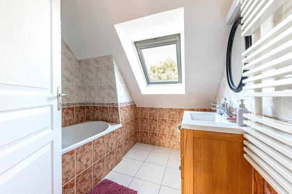 Maison à CANCALE, 35260 - 7 pièces 186m²