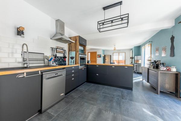 Maison à CANCALE, 35260 - 7 pièces 186m²