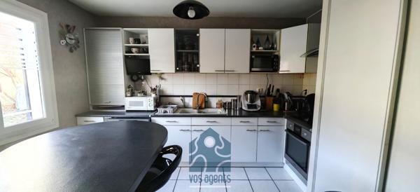Maison 5 pièce(s) 3 chambre(s) 105 m²