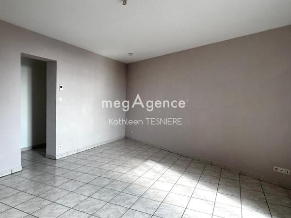 Appartement à FOUGERES, 35300 - 3 pièces 53m²