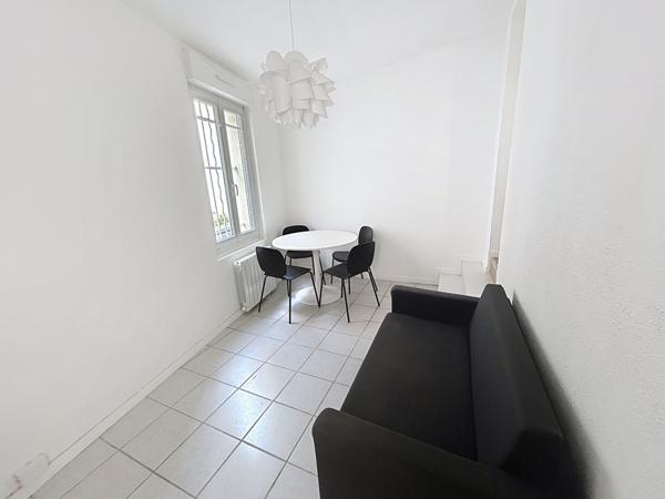 Location maison Bordeaux - 2 pièce(s) - 32 m² - 718 €/mois