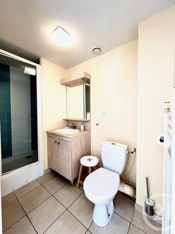 Appartement F2 à vendre  2 pièces - 26,08 m2 LA LONDE LES MAURES - 83