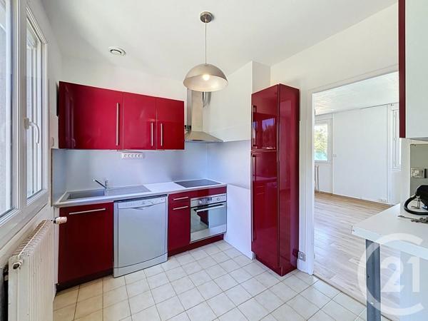 Maison à vendre  3 pièces - 62,13 m 2   SENS  - 89