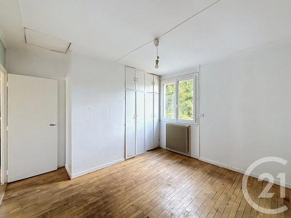 Maison à vendre  3 pièces - 62,13 m 2   SENS  - 89