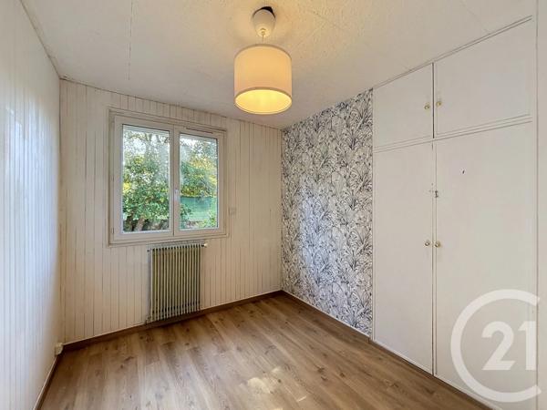 Maison à vendre  3 pièces - 62,13 m 2   SENS  - 89