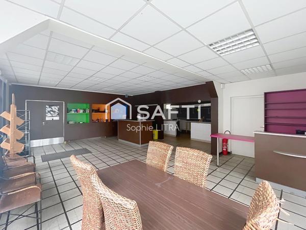 grand local commercial divisible- porte autoroute