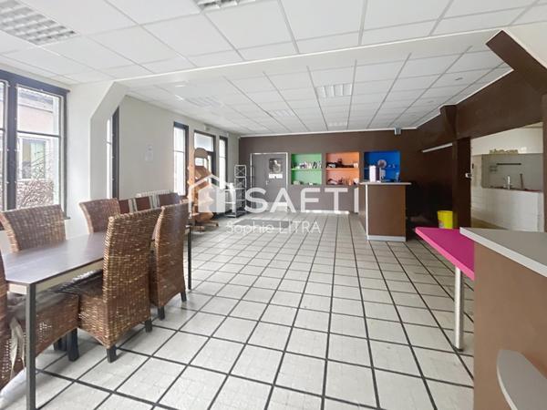 grand local commercial divisible- porte autoroute