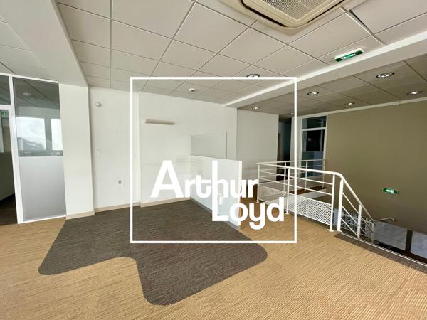 Bureaux à louer centre ville de Nîmes avec parking sécurisé