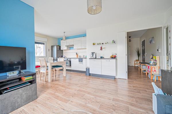 3 pièces proche RER D et future ligne 15