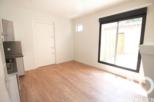 Location appartement 1 pièce 23 m² Bordeaux