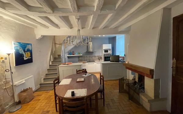 Maison à vendre    4 pièces • 139 m2 René