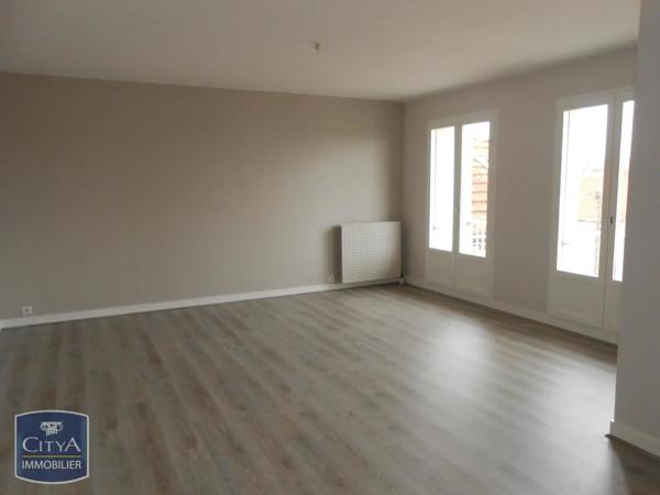 Appartement à louer 4 pièces 99.65m² Limoges (87000)