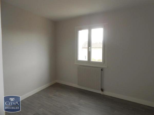 Appartement à louer 4 pièces 99.65m² Limoges (87000)