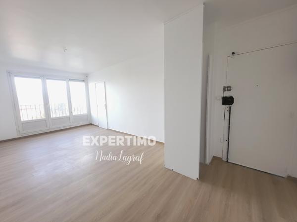 Épinay-sur-Seine (93800) APPARTEMENT F3 LUMINEUX – TRAMWAY AU PIED DE L’IMMEUBLE – CAVE