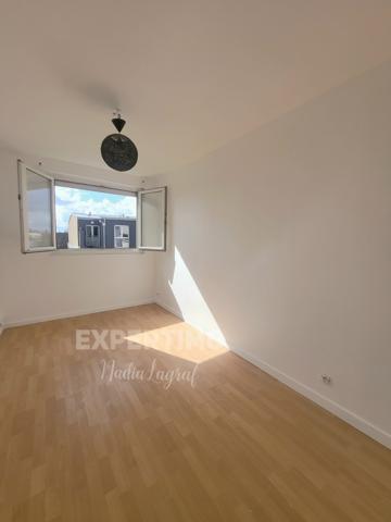 Épinay-sur-Seine (93800) APPARTEMENT F3 LUMINEUX – TRAMWAY AU PIED DE L’IMMEUBLE – CAVE
