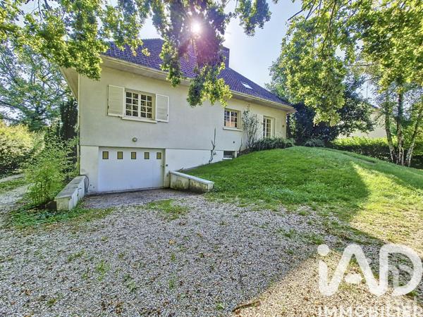 Maison à vendre 7 pièces 169 m² Saint-Fargeau-Ponthierry