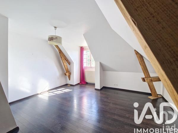 Maison à vendre 7 pièces 169 m² Saint-Fargeau-Ponthierry