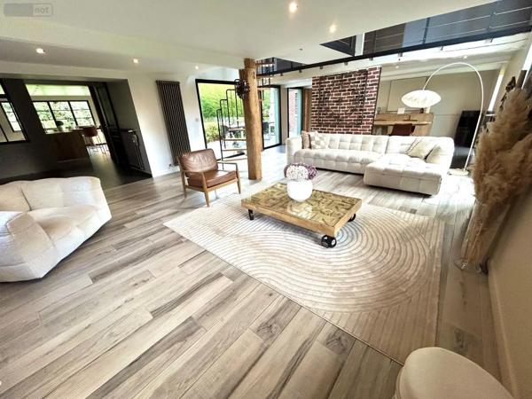 Achat - Maison Hazebrouck 59190 8 pièces 215 m 2 2400 m 2