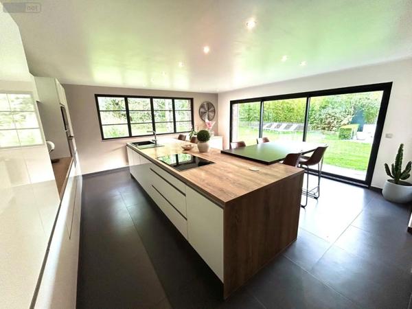 Achat - Maison Hazebrouck 59190 8 pièces 215 m 2 2400 m 2