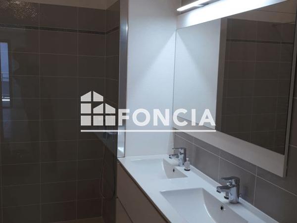 Location Appartement 3 pièces 62.65 m² - 2 RUE GENERAL BARBOT Briancon 05100