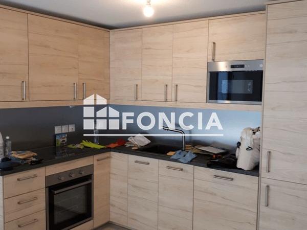 Location Appartement 3 pièces 62.65 m² - 2 RUE GENERAL BARBOT Briancon 05100