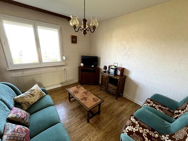 Maison Mandeure 4 pièce(s) 75 m2 avec sous sol complet