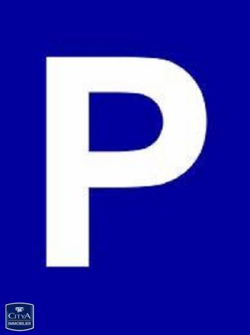 Location parking Hyères (83400)