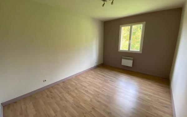 Maison à vendre    4 pièces •  Nantiat