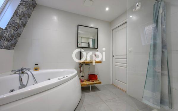 Maison à vendre    6 pièces • 304 m2 Carvin