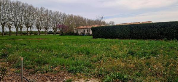 terrain 568 m² constructible 84840 lapalud Lapalud (84840)
